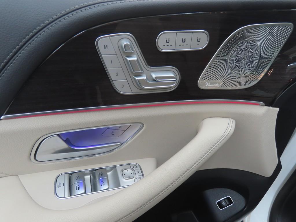 Mercedes Benz GLE Class - Vista 10