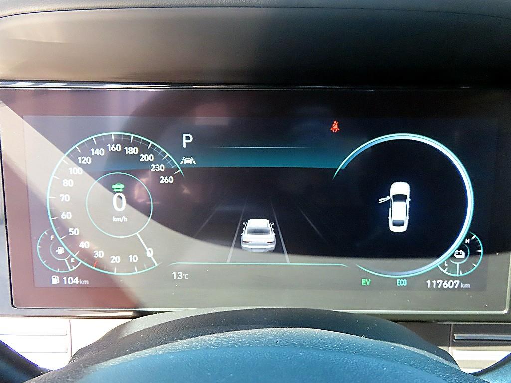 HYUNDAI Grandeur - Vista 9