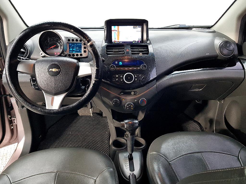 Chevrolet Spark - Vista 6