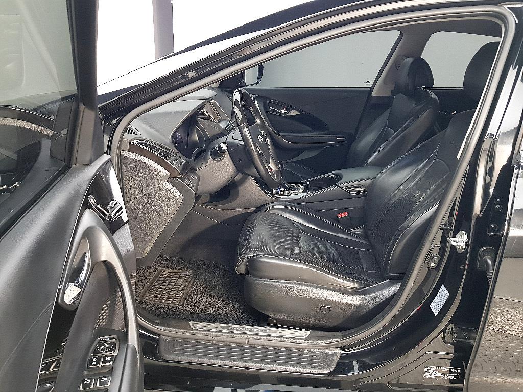 HYUNDAI Grandeur - Vista 8