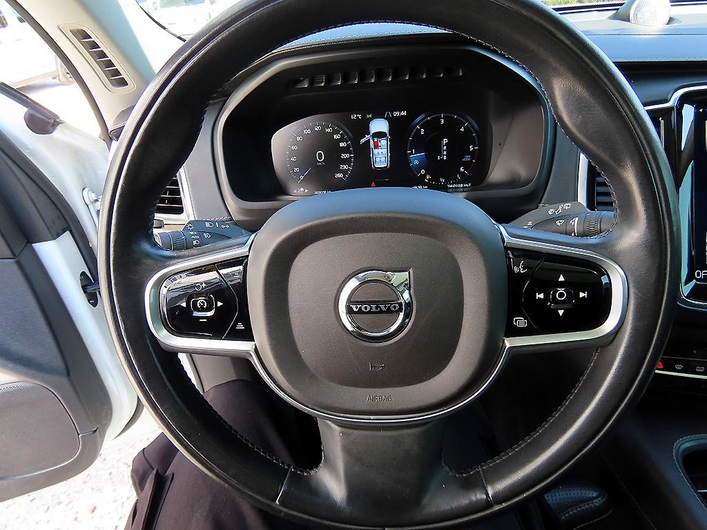 Volvo XC90 - Vista 8