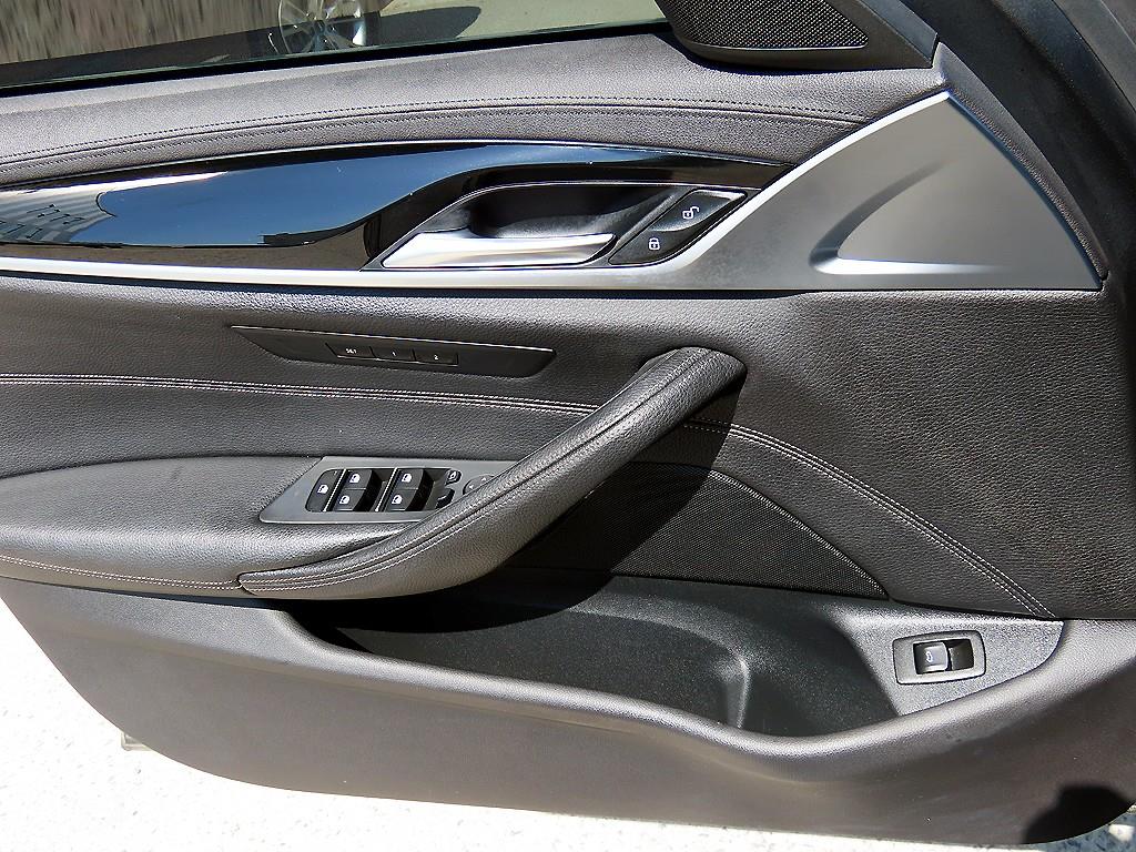 BMW 5 Series - Vista 12