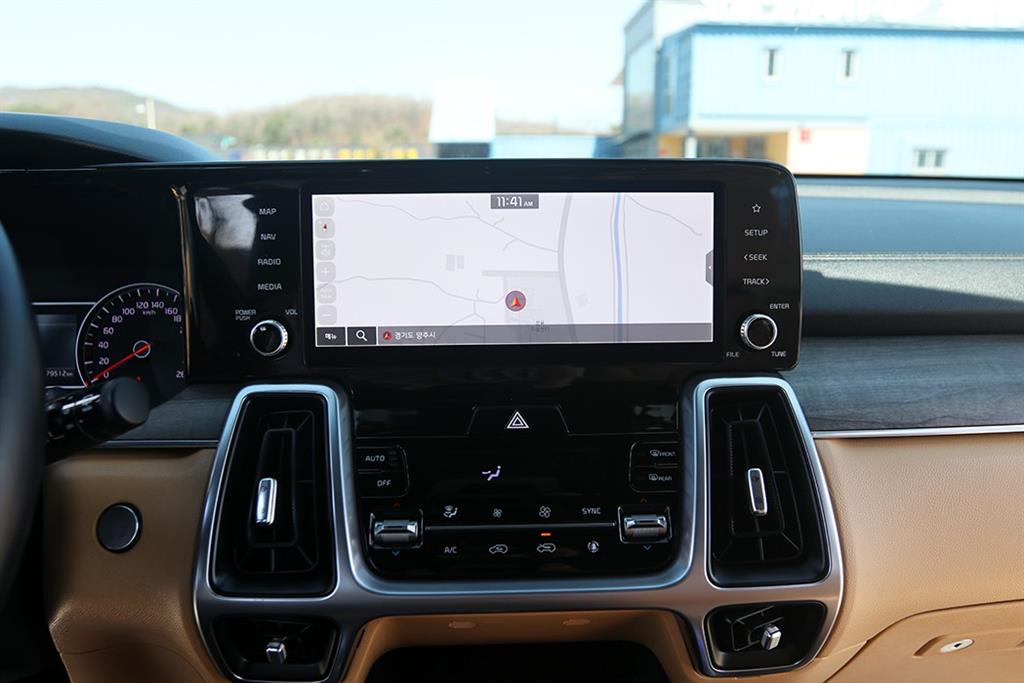 KIA Sorento - Vista 9