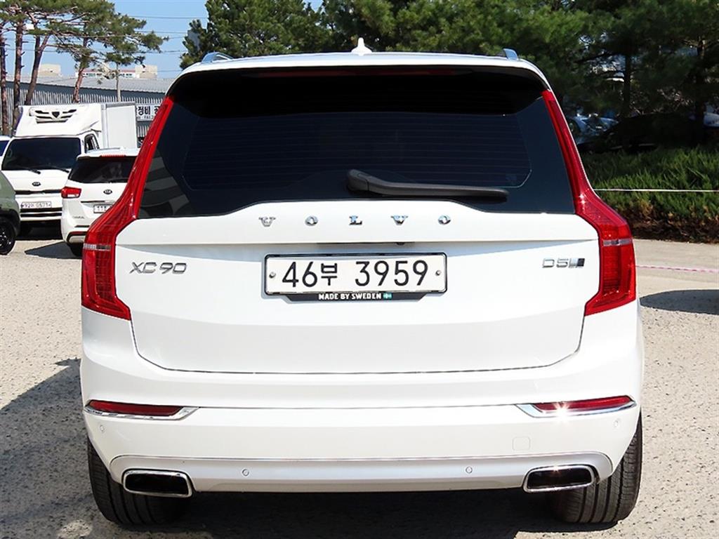 Volvo XC90 - Vista 4