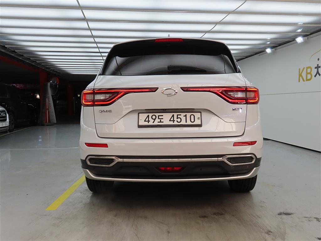 SAMSUNG QM6 - Vista 3