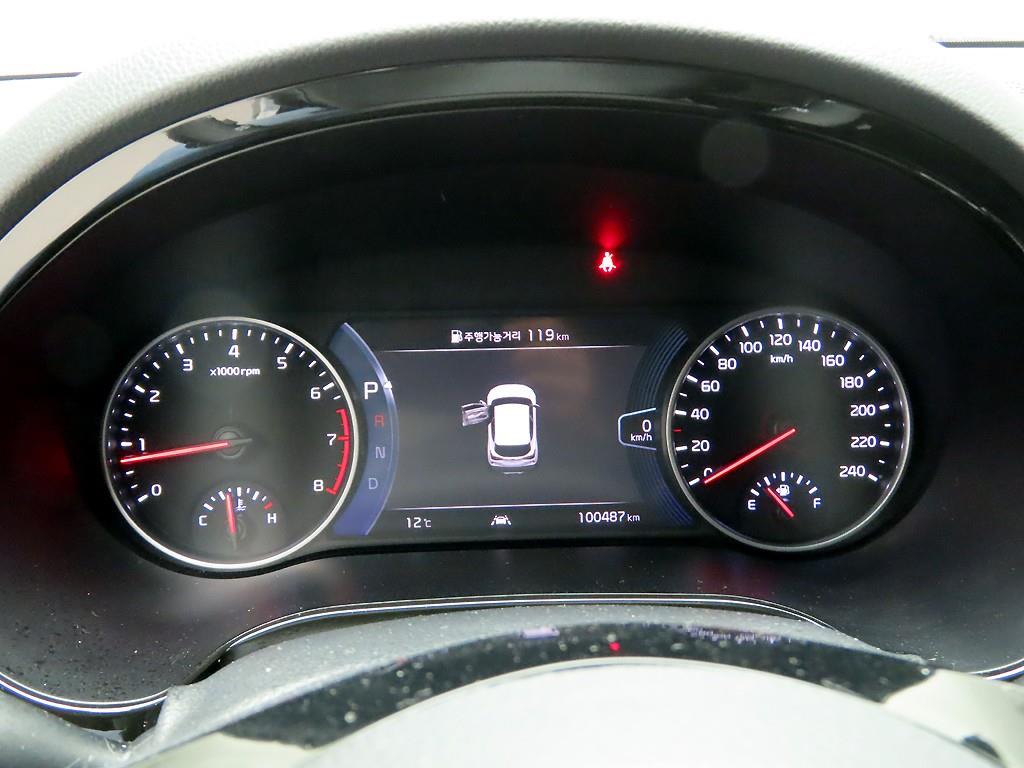 KIA Seltos - Vista 6