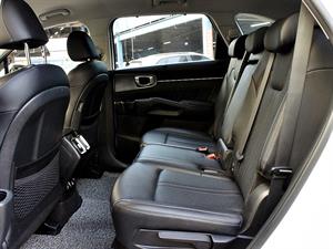KIA Sorento - Vista 12