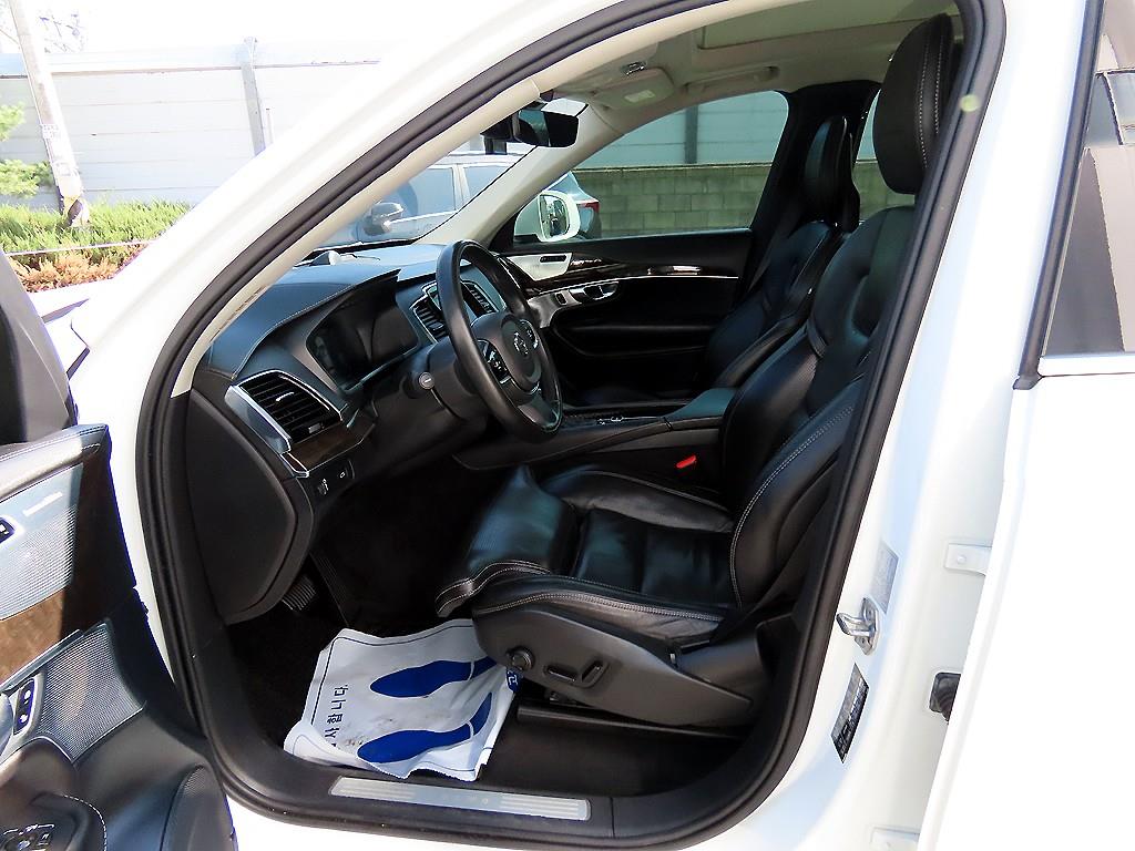 Volvo XC90 - Vista 5