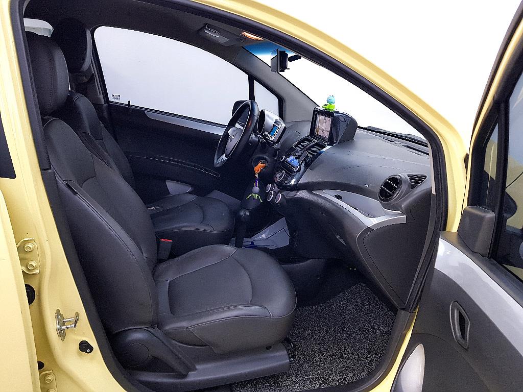 Chevrolet Spark 2013 Amarillo - Importación desde Corea - HF Imports Iquique - Foto 15
