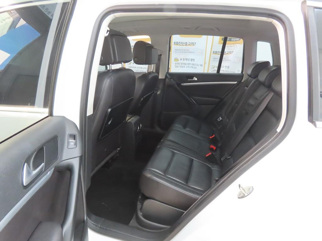 Volkswagen Tiguan - Vista 6