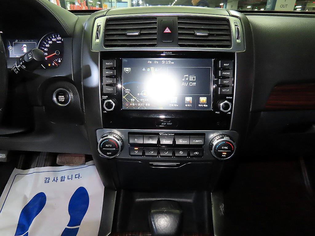 KIA Mohave - Vista 11