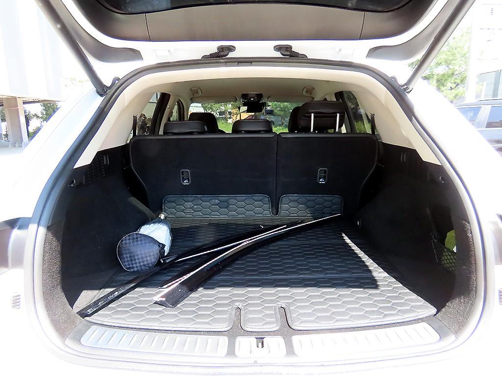 Genesis GV70 2022 Blanco - Importación desde Corea - HF Imports Iquique - Foto 16