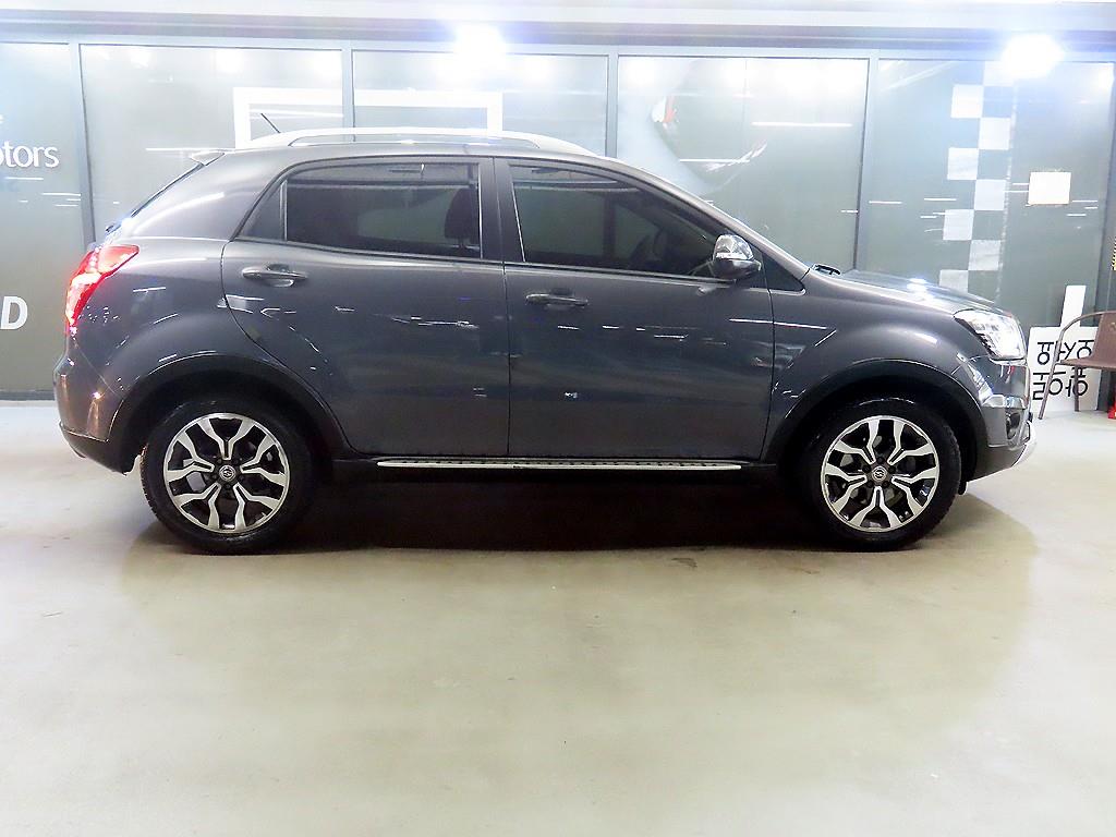 Ssangyong Korando - Vista 3