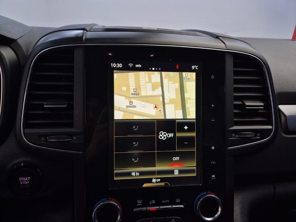 SAMSUNG QM6 - Vista 12