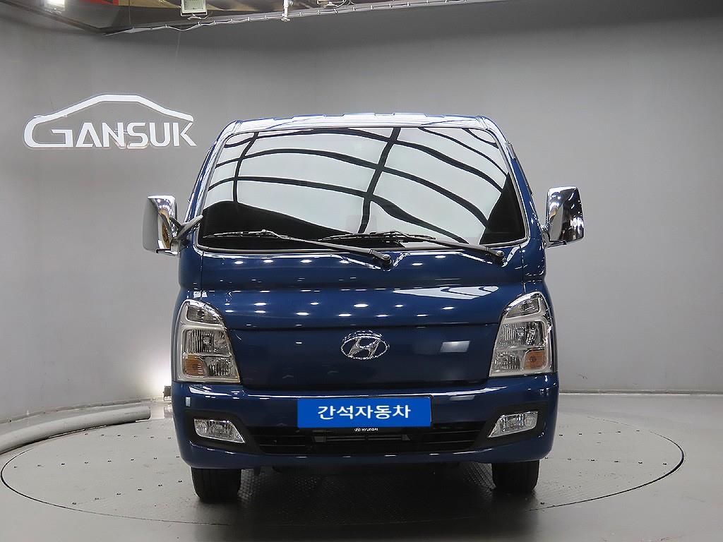 Small Truck Cargo (small) 2022