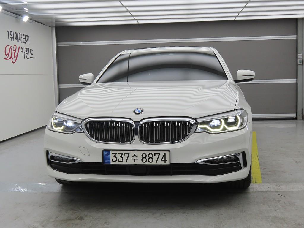 BMW 5 Series - Vista 2