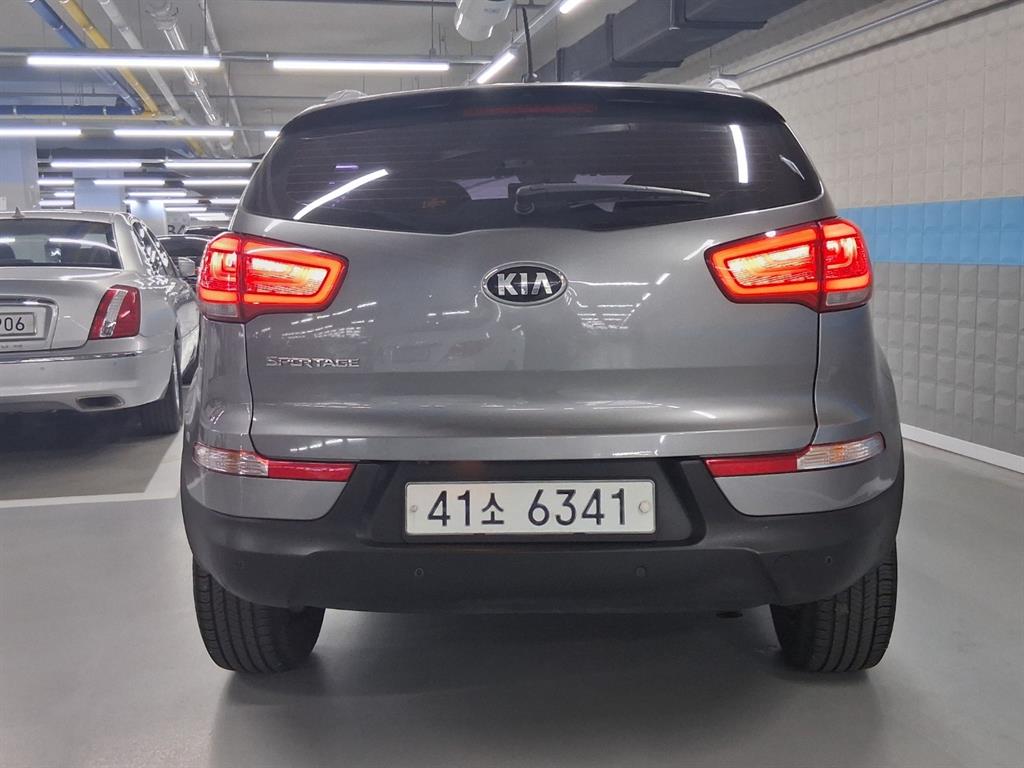 KIA Sportage - Vista 4