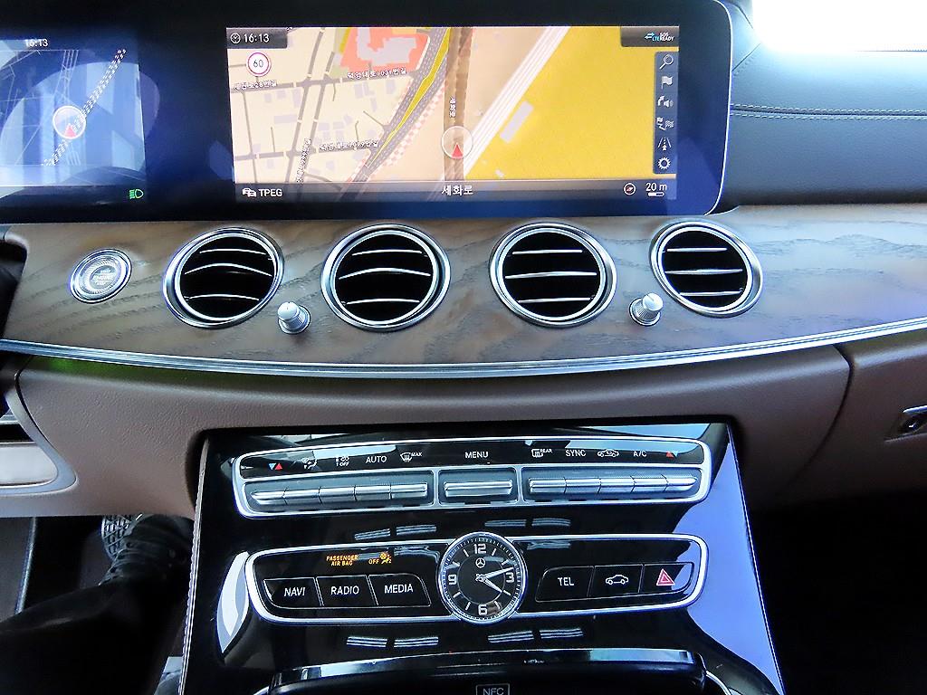 Mercedes Benz E class 2020 Blanco - Importación desde Corea - HF Imports Iquique - Foto 14