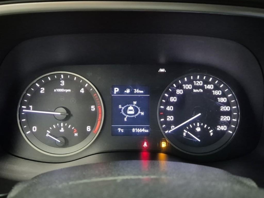 HYUNDAI Tucson - Vista 6