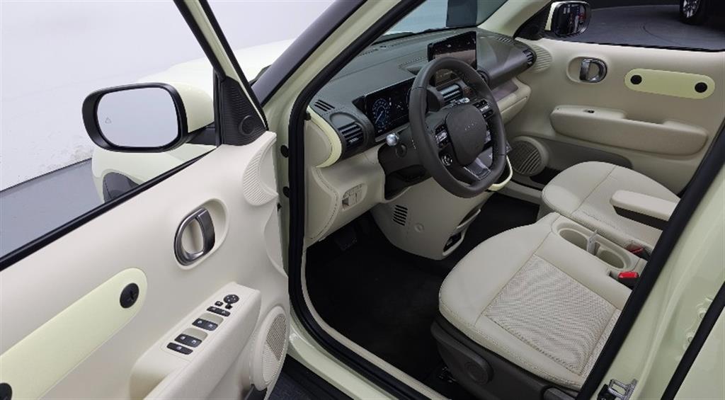 HYUNDAI Casper - Vista 7