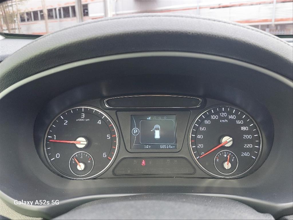 KIA Sorento - Vista 10