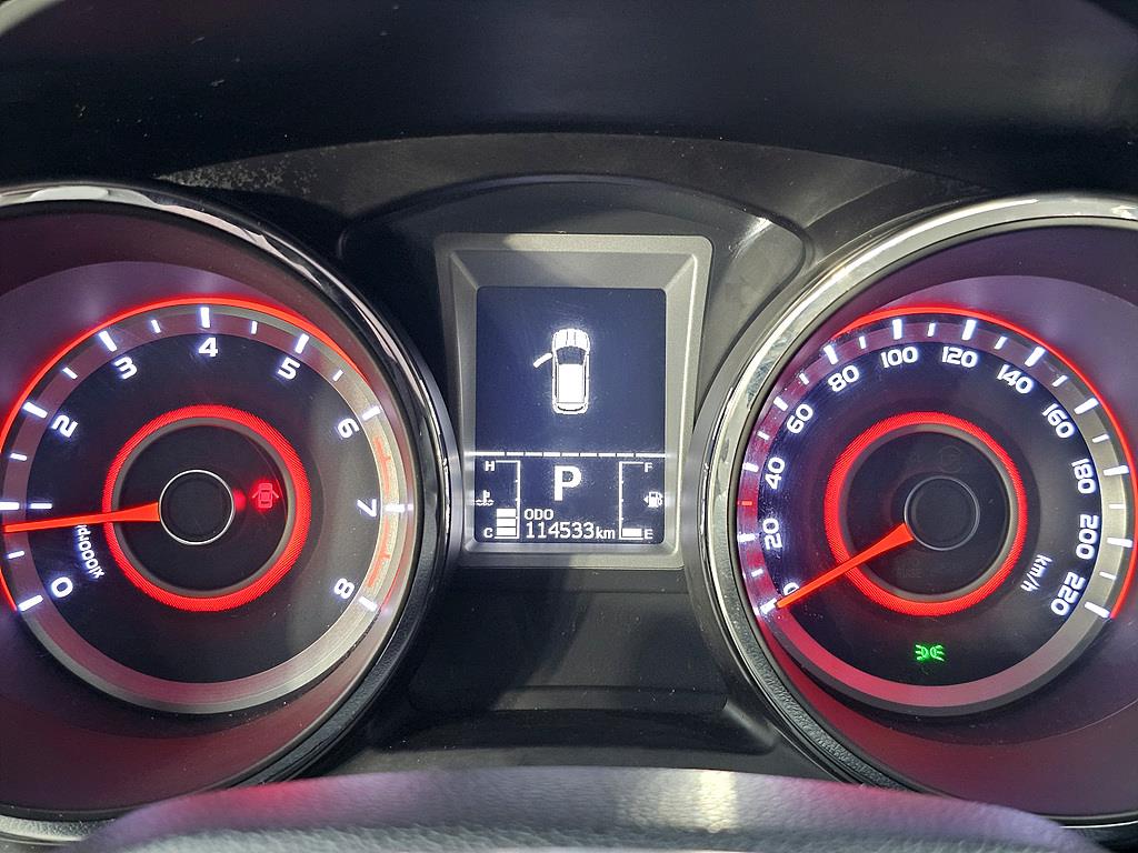 Ssangyong Tivoli - Vista 7