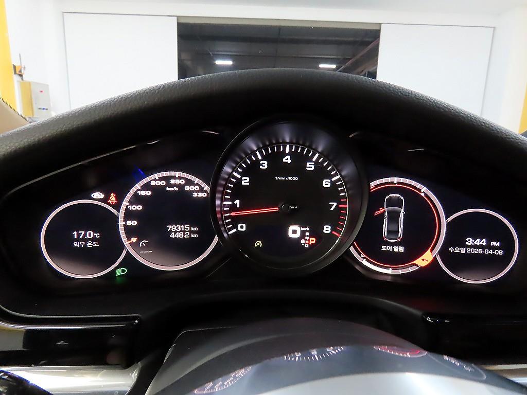 Porsche Panamera - Vista 8