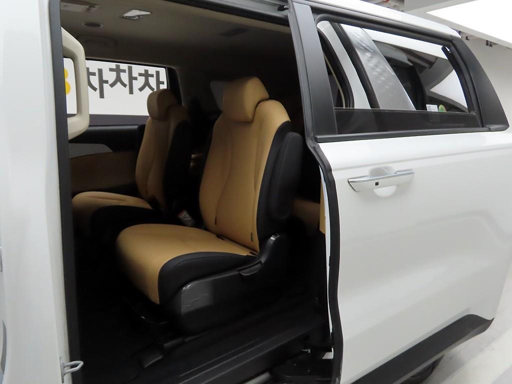 KIA Carnival 2023 - Importación desde Corea - HF Imports Iquique - Foto 13