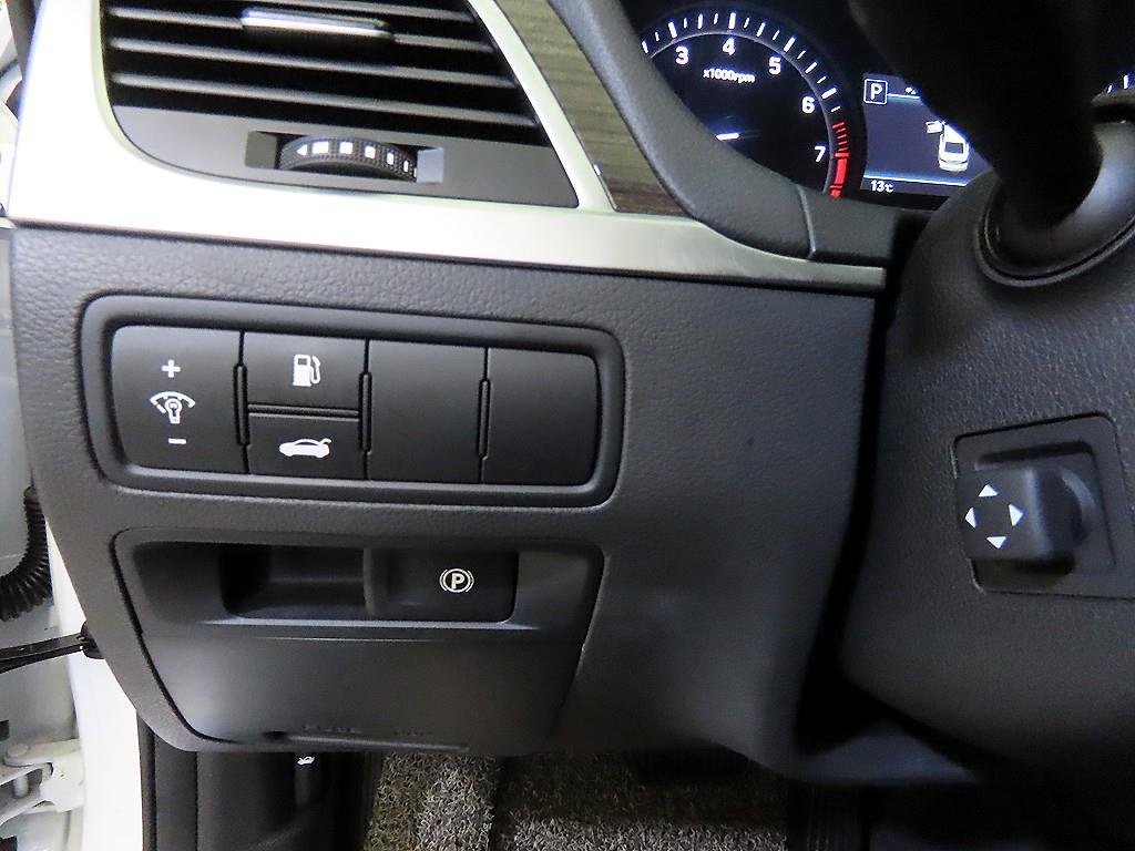 Genesis G80 2017 Blanco - Importación desde Corea - HF Imports Iquique - Foto 14