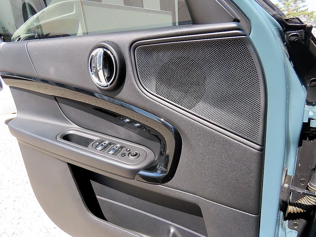 Mini Countryman - Vista 12