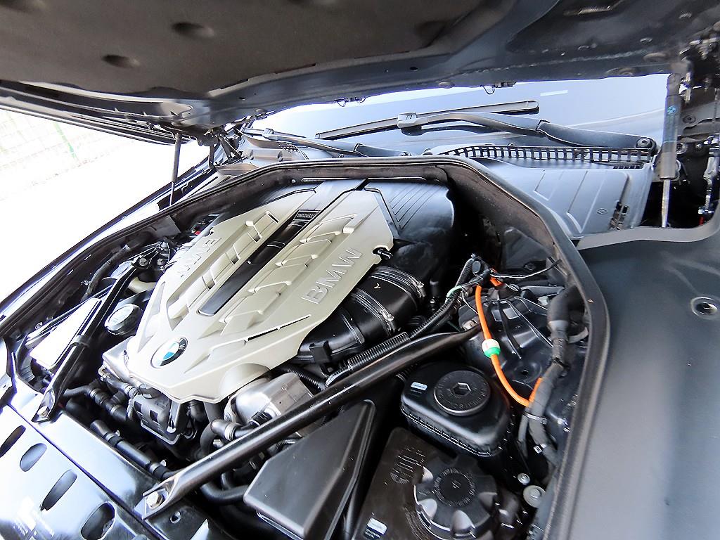 BMW 7 Series 2009 Negro - Importación desde Corea - HF Imports Iquique - Foto 19