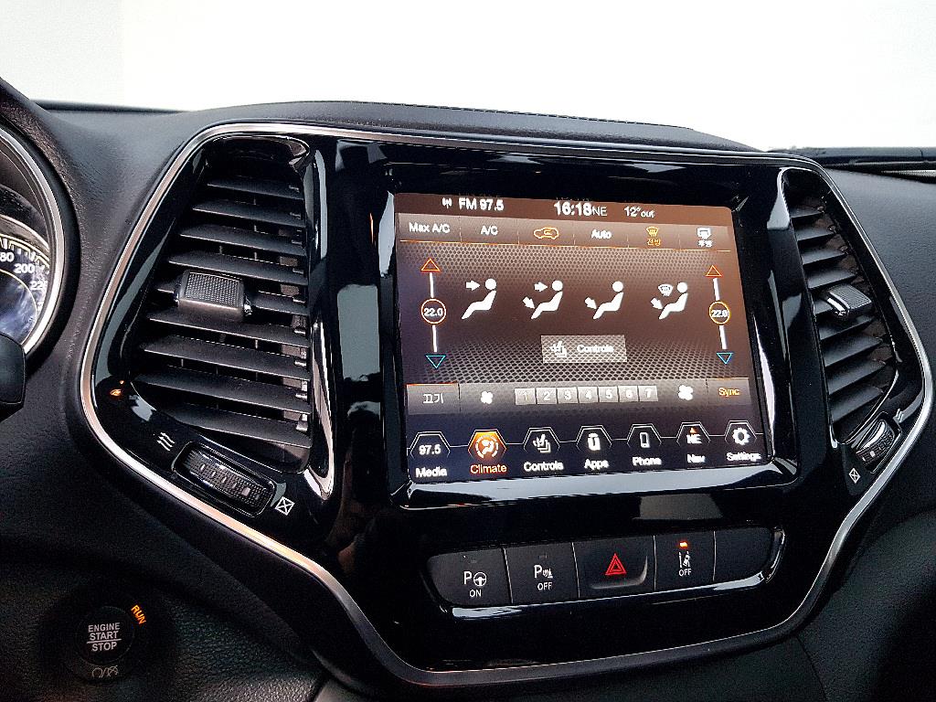 Jeep Cherokee - Vista 11