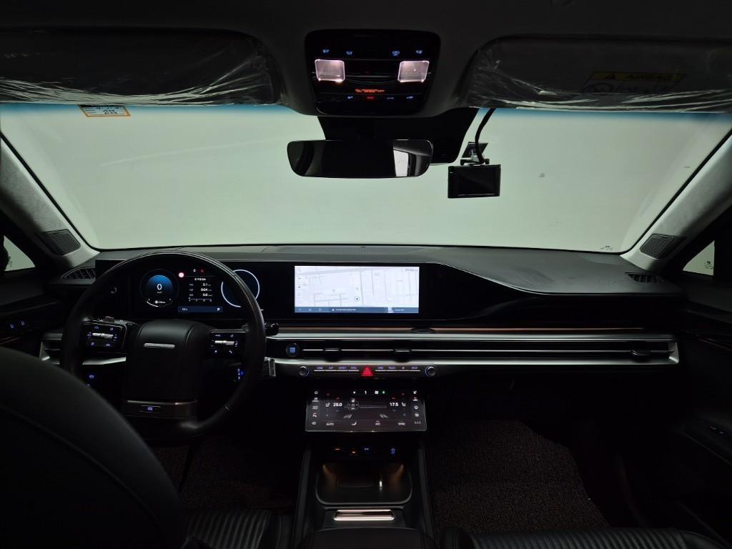 HYUNDAI Grandeur - Vista 7