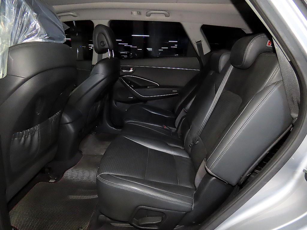 HYUNDAI Maxcruz - Vista 7