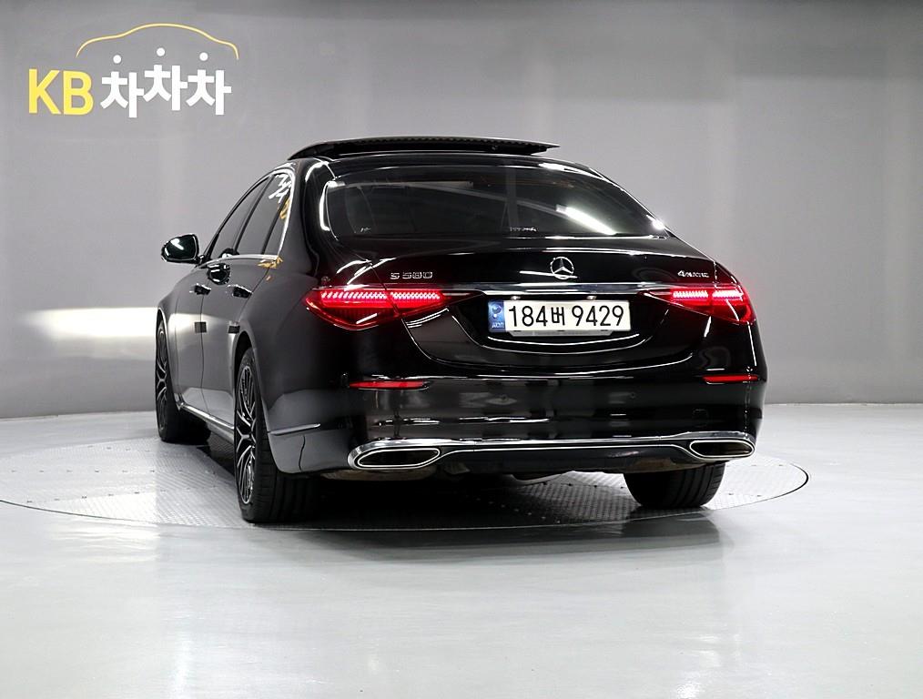 Mercedes Benz S Class - Vista 4