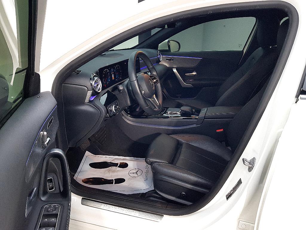 Mercedes Benz A Class - Vista 8