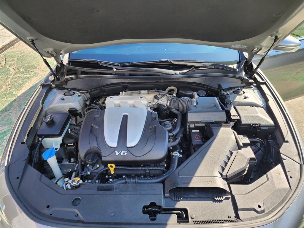 HYUNDAI Grandeur - Vista 7