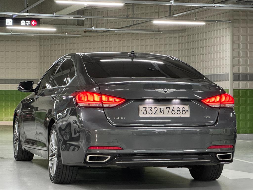 Genesis G80 - Vista 4