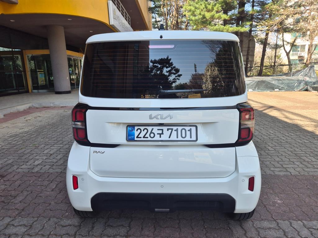 KIA Ray - Vista 4