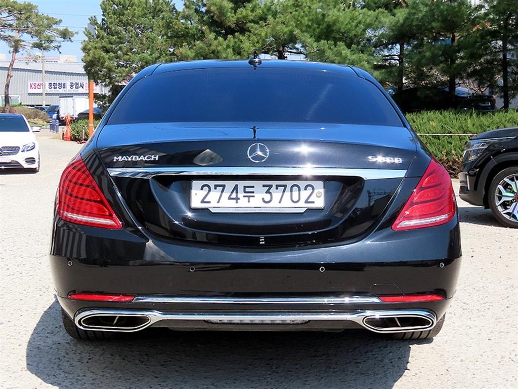 Mercedes Benz S Class - Vista 4