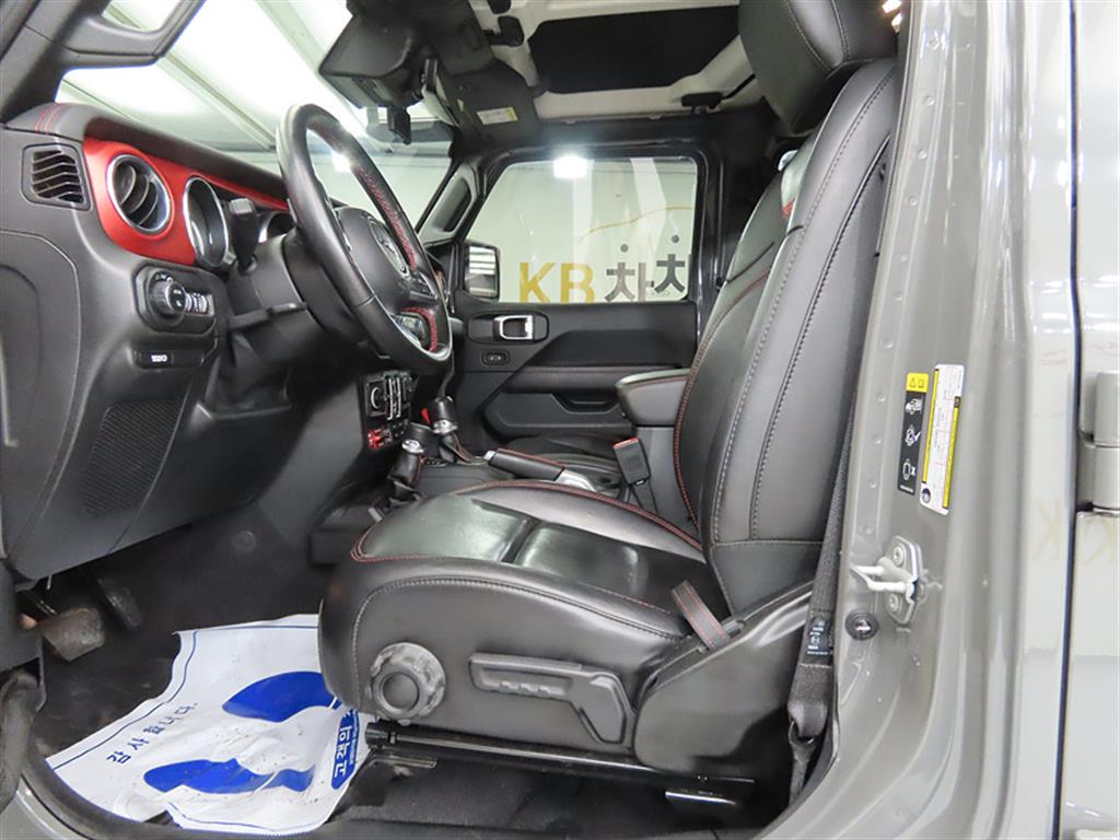 Jeep Gladiator - Vista 5