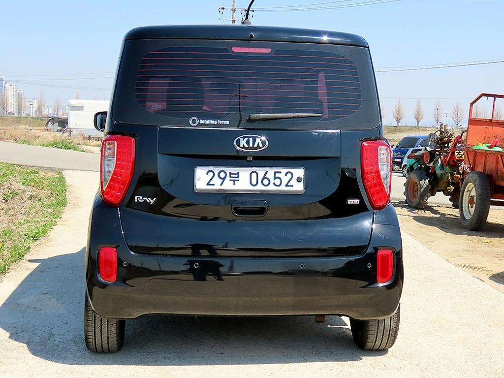 KIA Ray - Vista 4