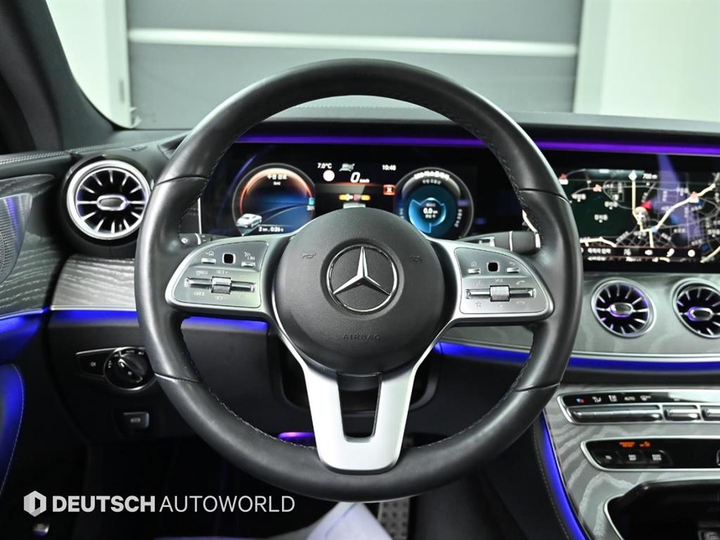 Mercedes Benz CLS Class - Vista 12