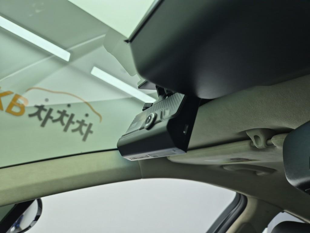 Genesis GV70 2022 Blanco - Importación desde Corea - HF Imports Iquique - Foto 18