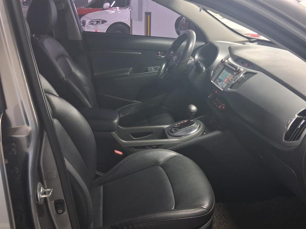 KIA Sportage - Vista 6