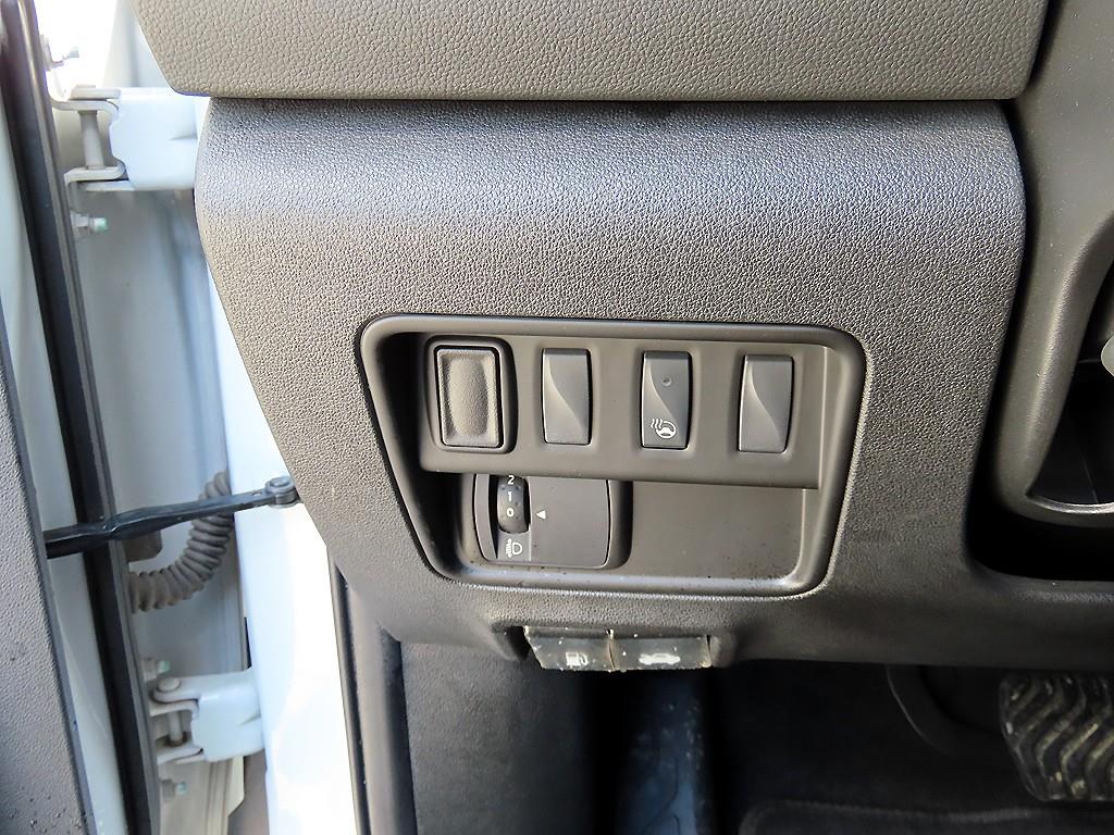 SAMSUNG QM6 2018 Blanco - Importación desde Corea - HF Imports Iquique - Foto 12