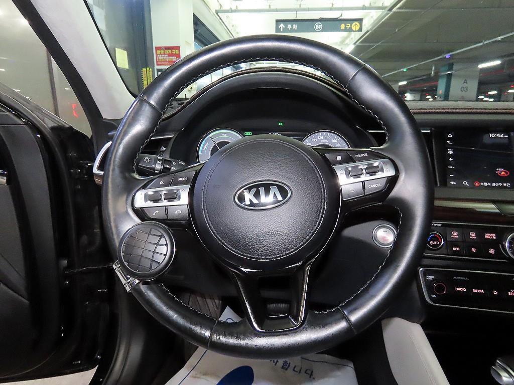 KIA K7 - Vista 8