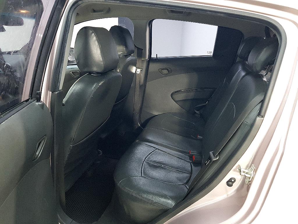 Chevrolet Spark - Vista 9