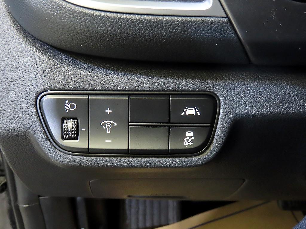 KIA Seltos 2022 Negro - Importación desde Corea - HF Imports Iquique - Foto 14