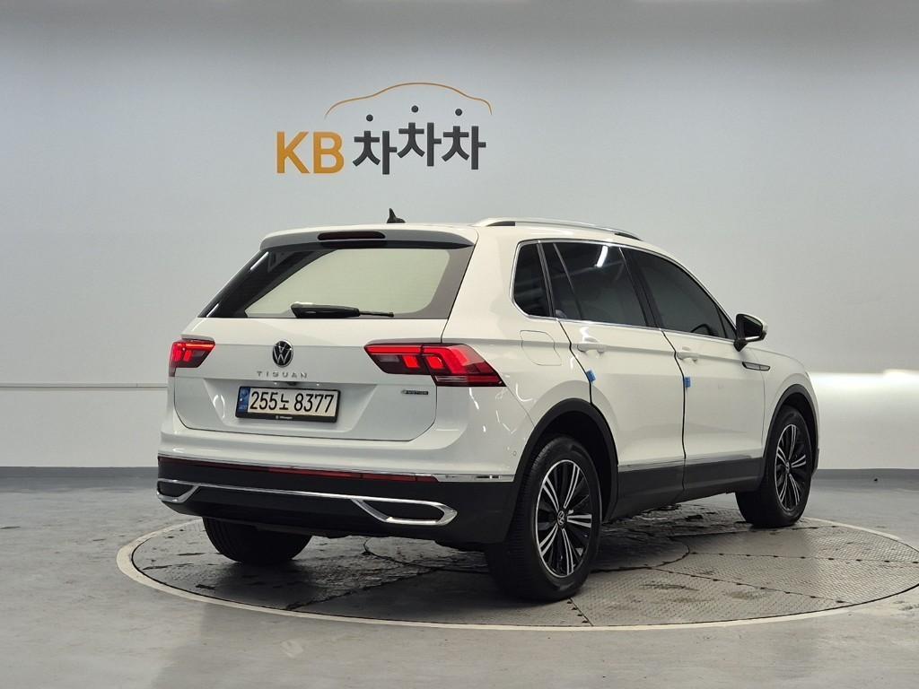 Volkswagen Tiguan - Vista 3